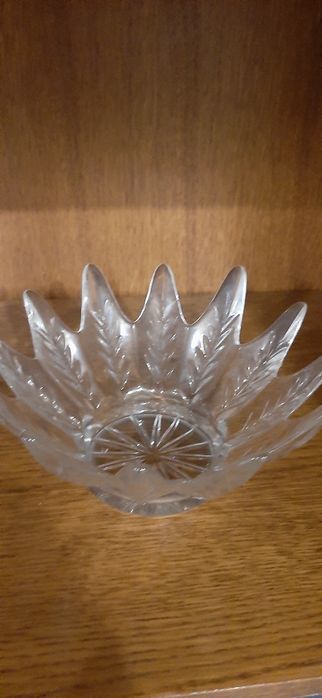 Продаём 2шт вазы красивые