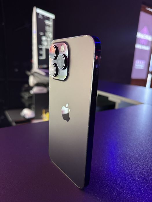 Iphone 14 pro max purple