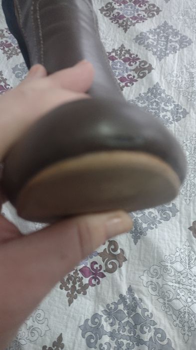 Дамски боти на ток