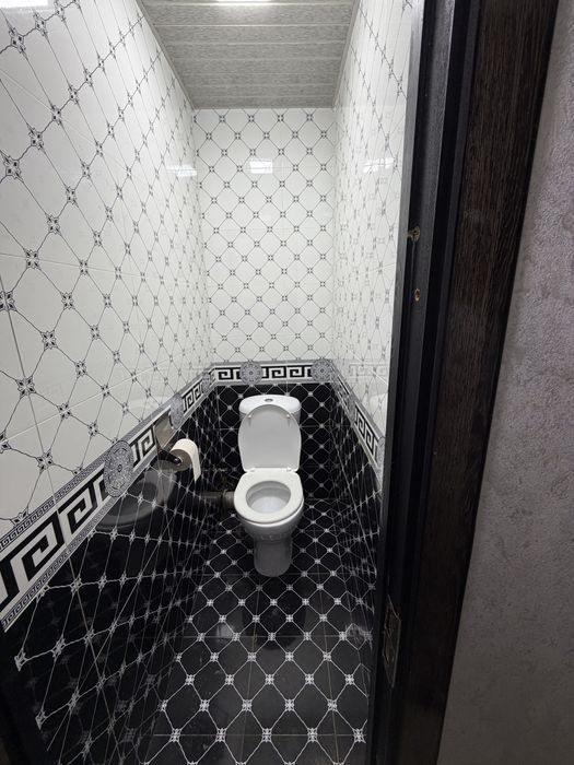 Продаётся квартира 4/1/4 с ремонтом в Мирзо Улугбекском (Набережный)