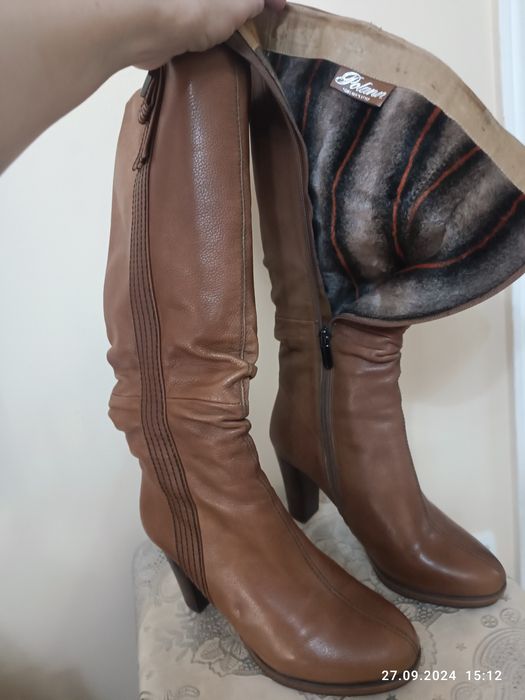 Сапоги кожаные, очень стильные