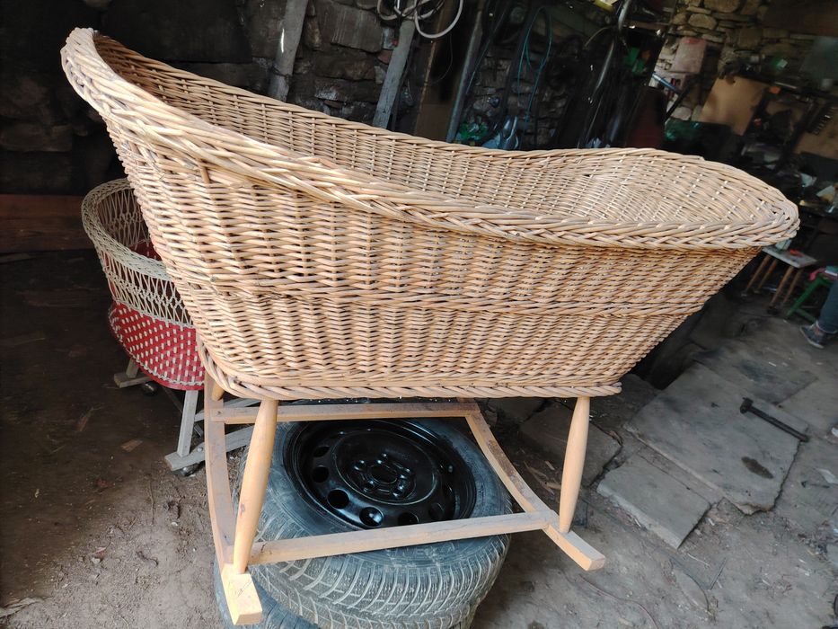 Старинни бебешки кошчета