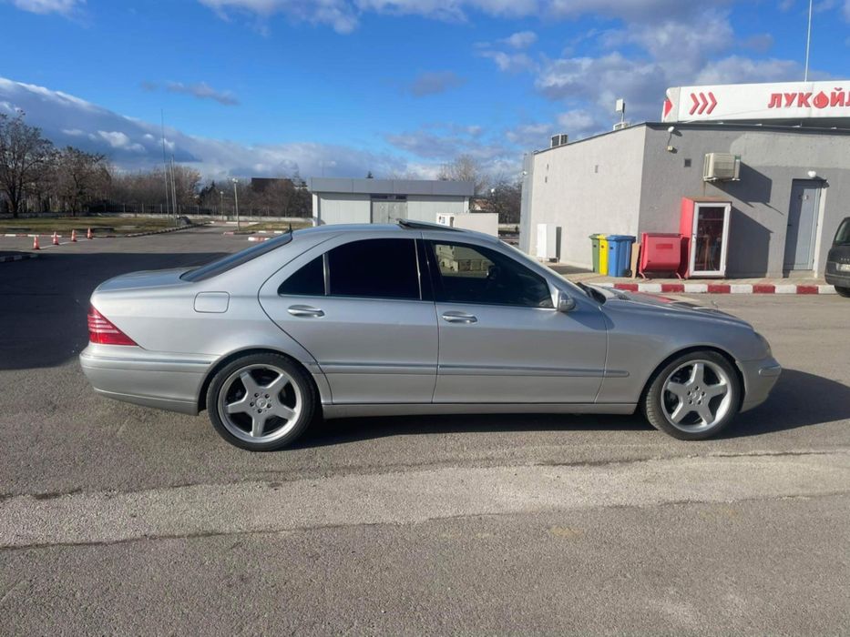 Продавам Мерцедес S320