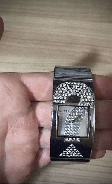 Ceas GUESS dama, cu cristale
