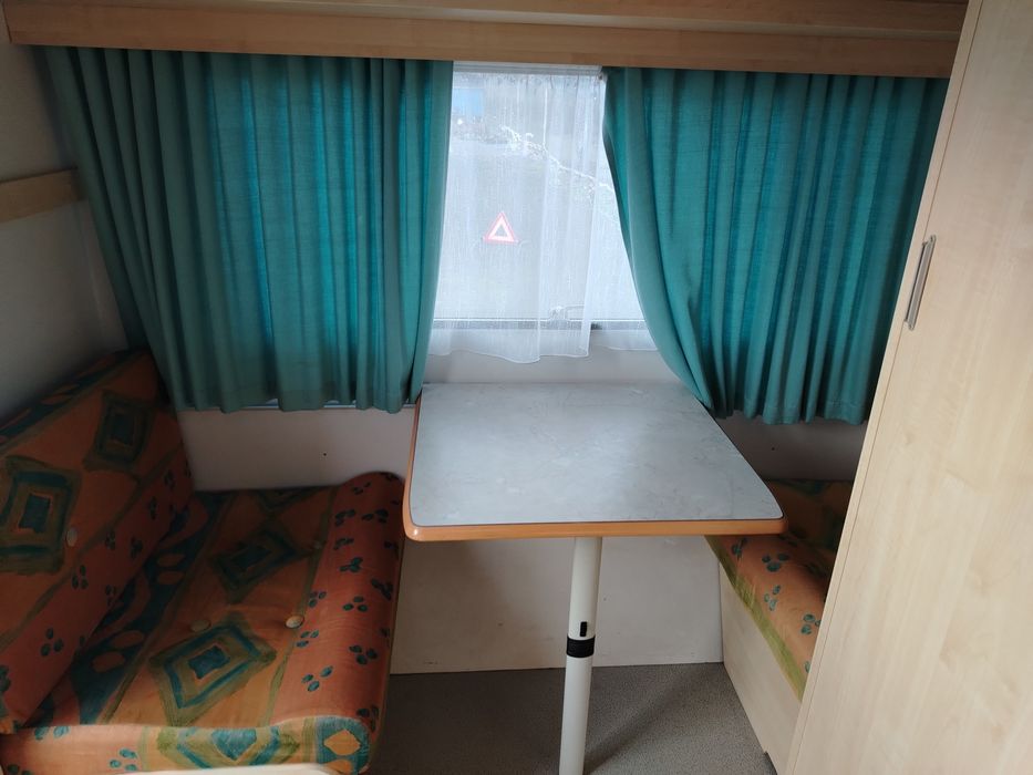 Каравана Шато Карат 1998г 3.8м