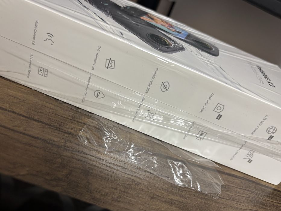 Camerǎ video Insta360 one X3 garanție