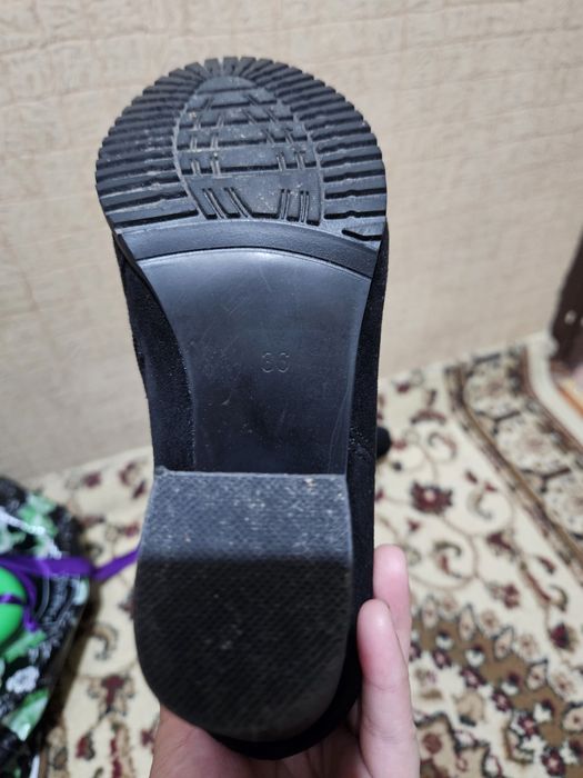 Замшивые высокие сапоги