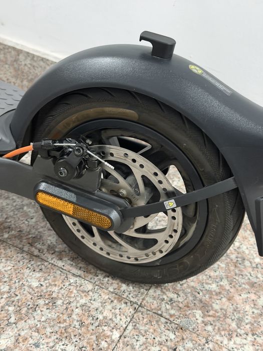 Trotineta Ninebot Kickscooter F30E