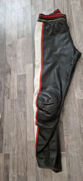 Дамски мото екип