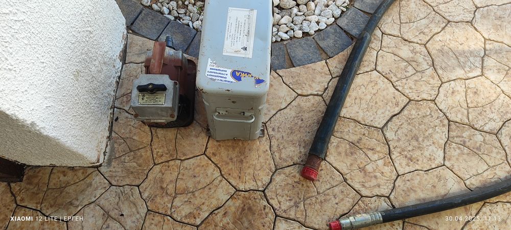 Продам. Глубинный вибратор