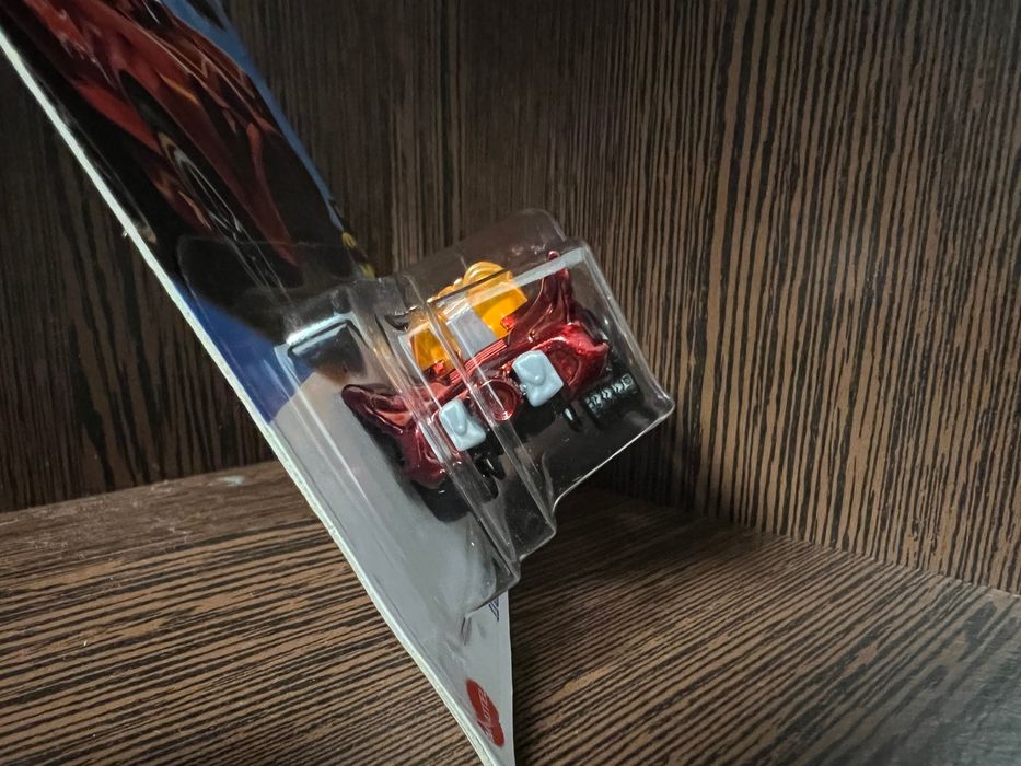 Hot Wheels Classic TV Series Batmobile Super
Treasure Hunt STH