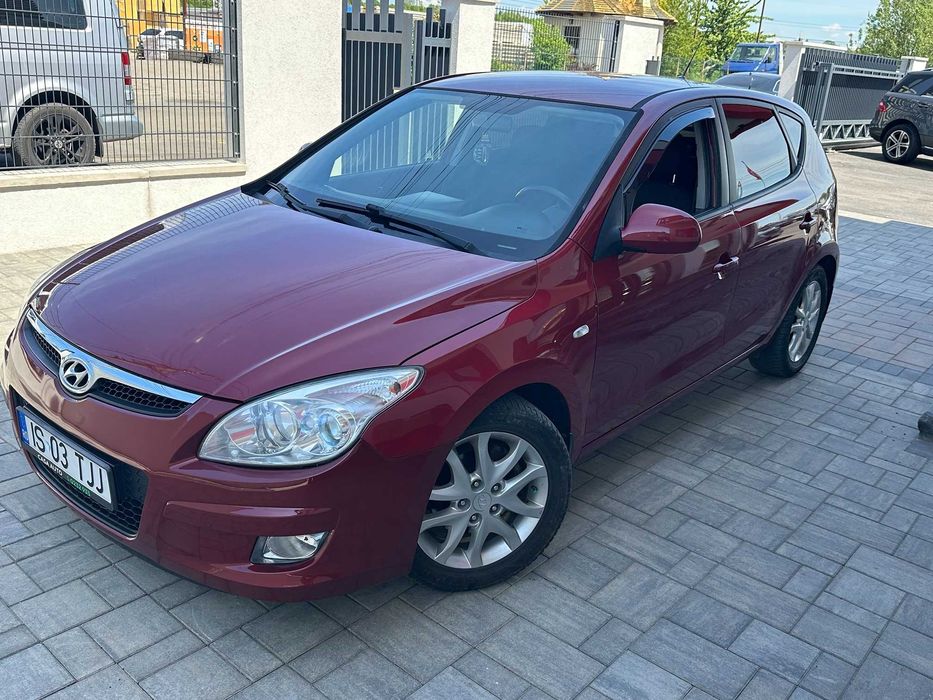 HYUNDAI i30 2009 — imagine 2