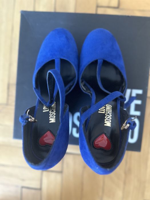 Обувки Love moshino