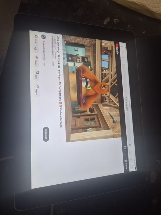 НазадiPad 3 модел A1430 16GB 2012 Wi-Fi + Cellular като нов с зарядно и кожен  калъф
Компютри, таблети и периферни устройства
iPad и таблети
iPad 3 м