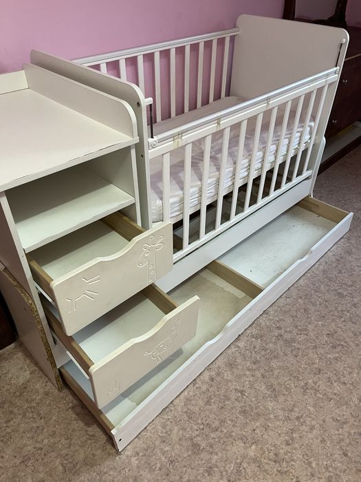 Отдам детскую кровать