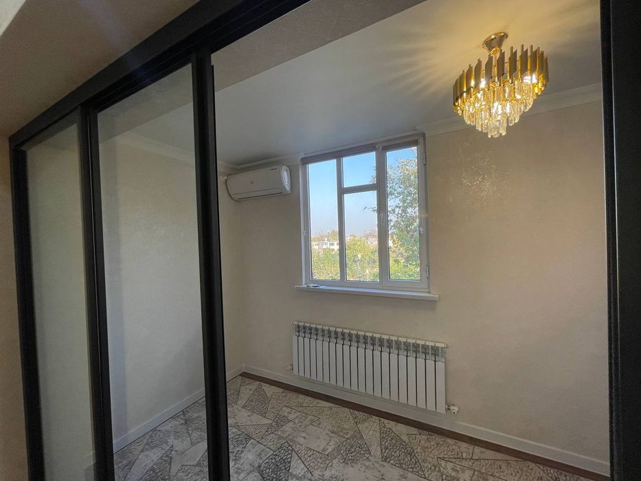 Продам квартиру  согдияна