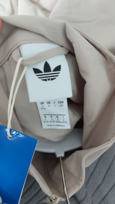 Geaca subtire adidas