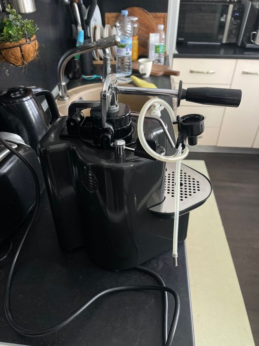 Кафемашина с хартиени дози и капучинатор Alma hi tech ITALY