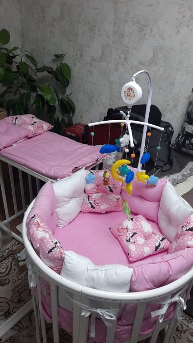 Продам бортики на кроватку