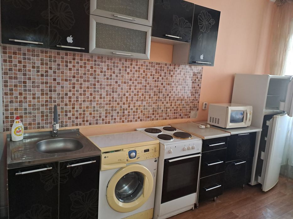 Сдам 1 - комнатную квартиру !