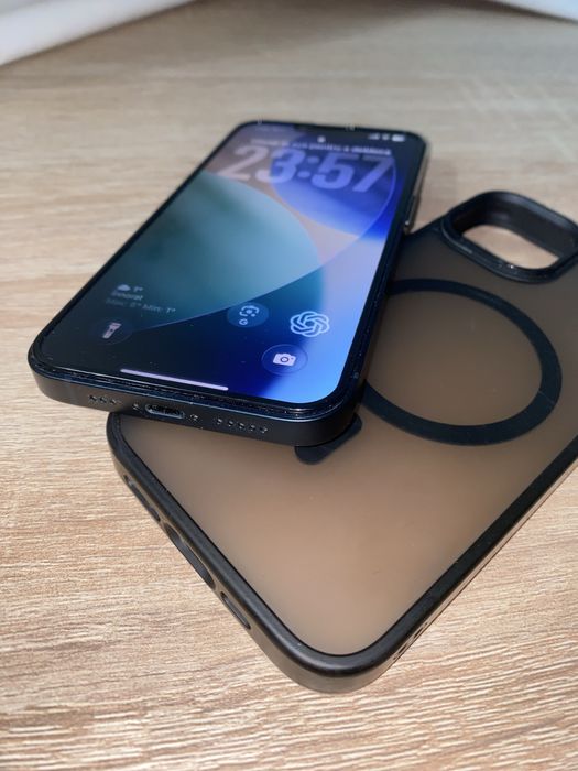 iPhone 13 - Midnight, 128 GB, ca nou