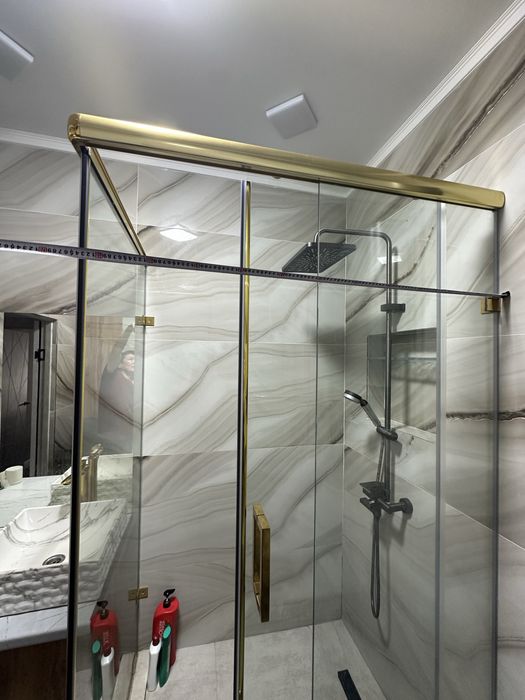 душовая кабинка