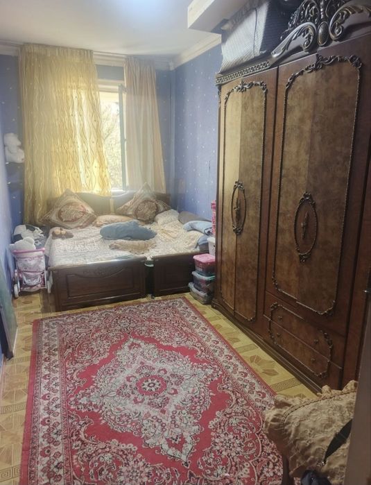 Продаётся  квартира Юнусабад