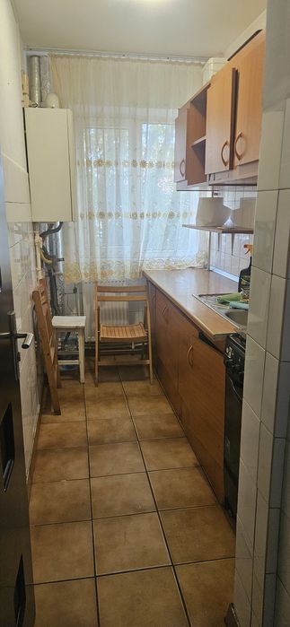 Închiriez apartament