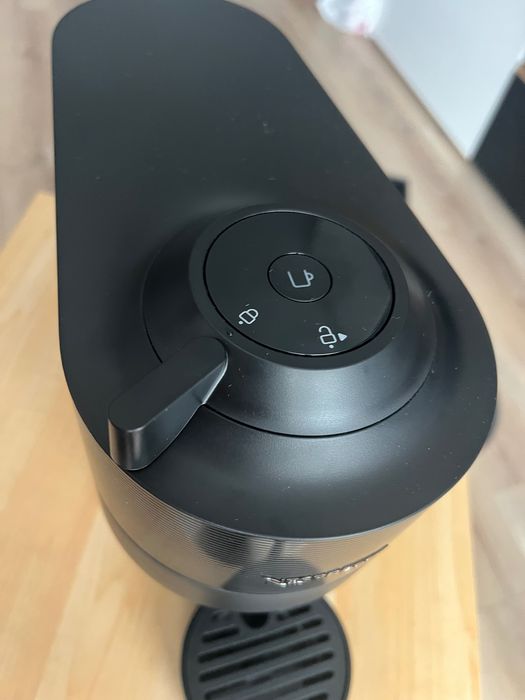 Кафе машина на капсули Nespresso