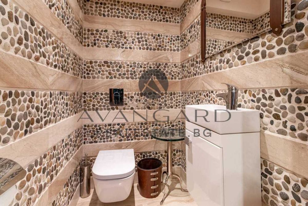 Продава се Офис в Пловдив, Център - 277 кв.м за 2206 €/кв.м - Снимка #14