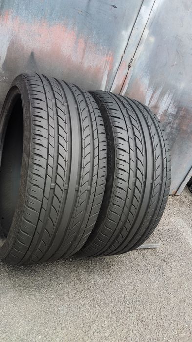 2бр. летни гуми 245/35/20 Nankang
dot22
7.6 mm