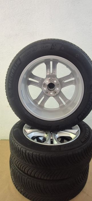 Оригинални  джанти за BMW със зимни гуми Michelin 225/60R18