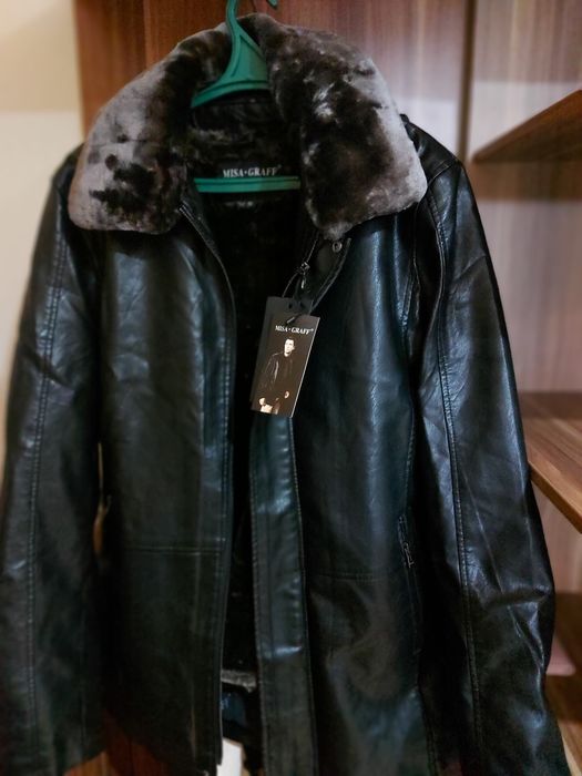 Продам зимнию дубленку