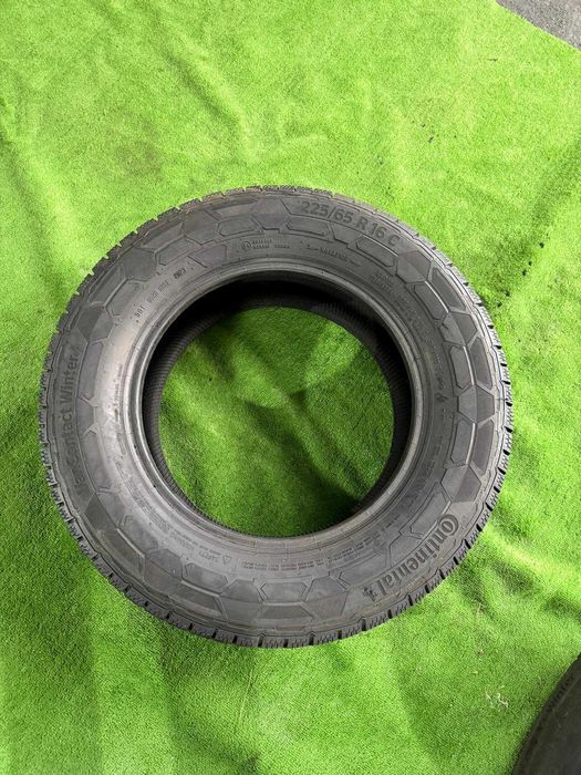 Anvelope vară 225/65/16C Continental