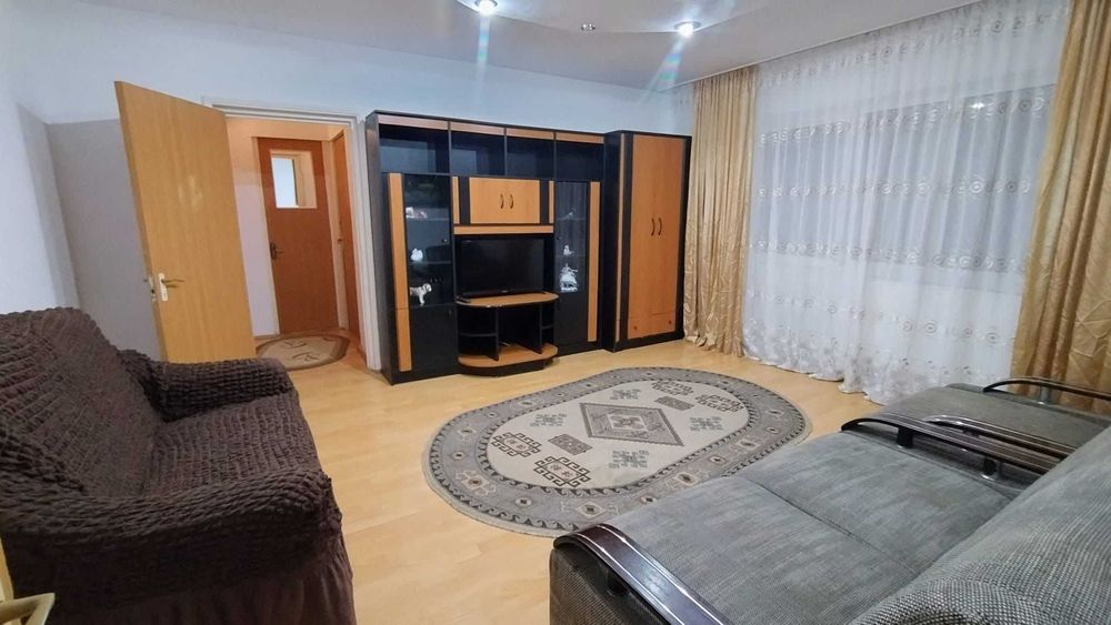 Ofer spre închiriere apartament 2 camere