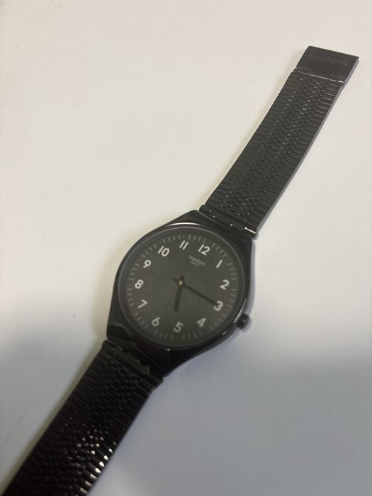 Часовник Swatch Skin Irony