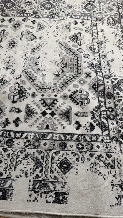 Продам ковер б/у, 2х3