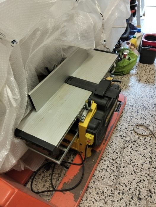 Mașină combinată de tâmplărie