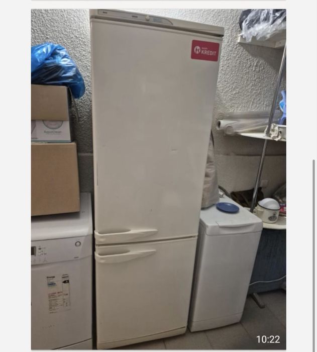 Продам холодильник