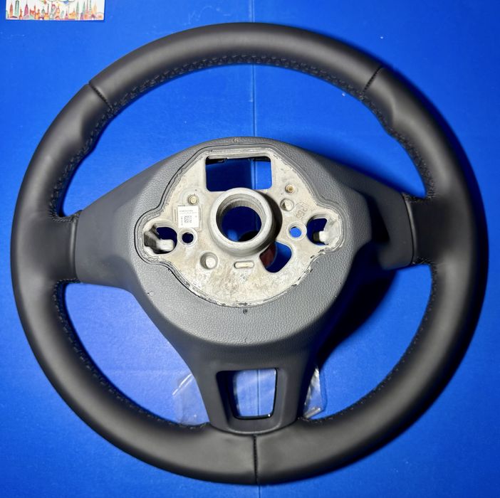 - Volan VW Golf 7 Polo Passat B7 Jetta piele NOU -