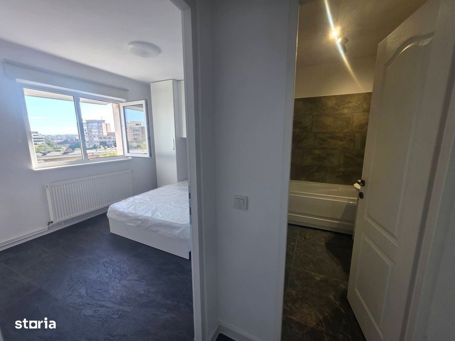 Inchiriez 2 camere decomandat renovat zona Colina Grivitei cu parcare