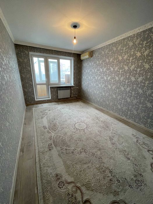 Продам 2 комнатную на 11 микрорайоне