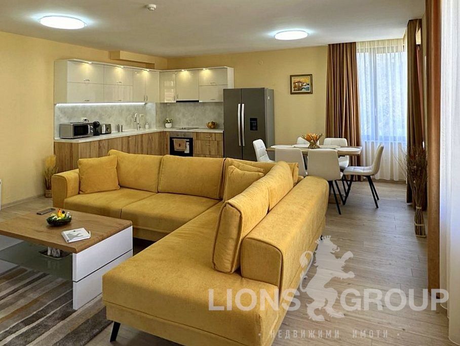 Продава се Тристаен апартамент в к.к. Златни пясъци - 118 кв.м за 1678 €/кв.м - Снимка #2