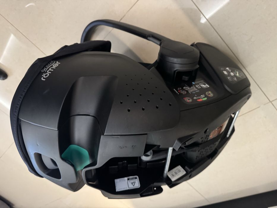 Set Scoica Britax Romer + baza Isofix safe pro +