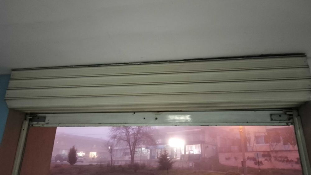 Гаражна врата - ролетна