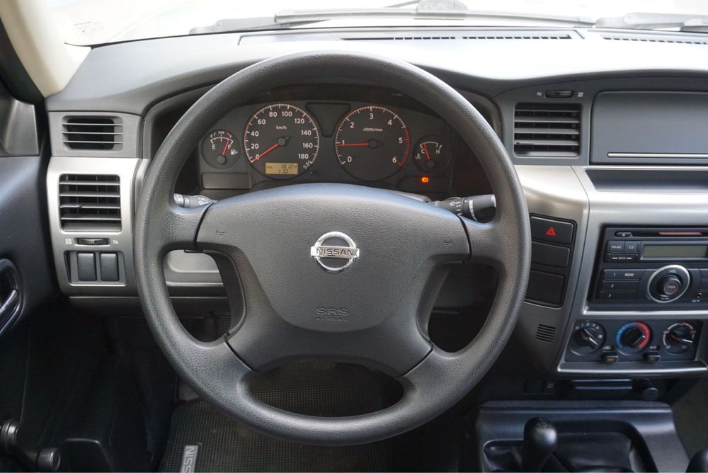 Nissan Patrol y61 4.2 conditie de showroom