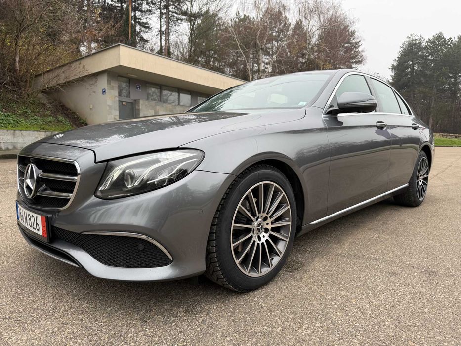 Mercedes-Benz E200d Post-facelift 9G-Tronic