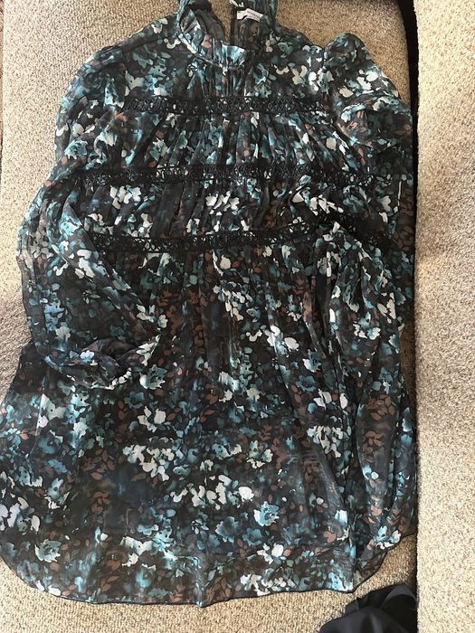 Отдам платье и рубашку