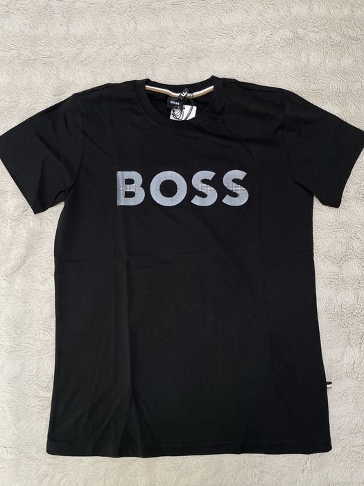 Мъжки тениски различни модели М