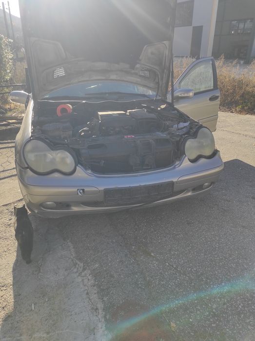 Мерцедес с200 компресор 143кс на части